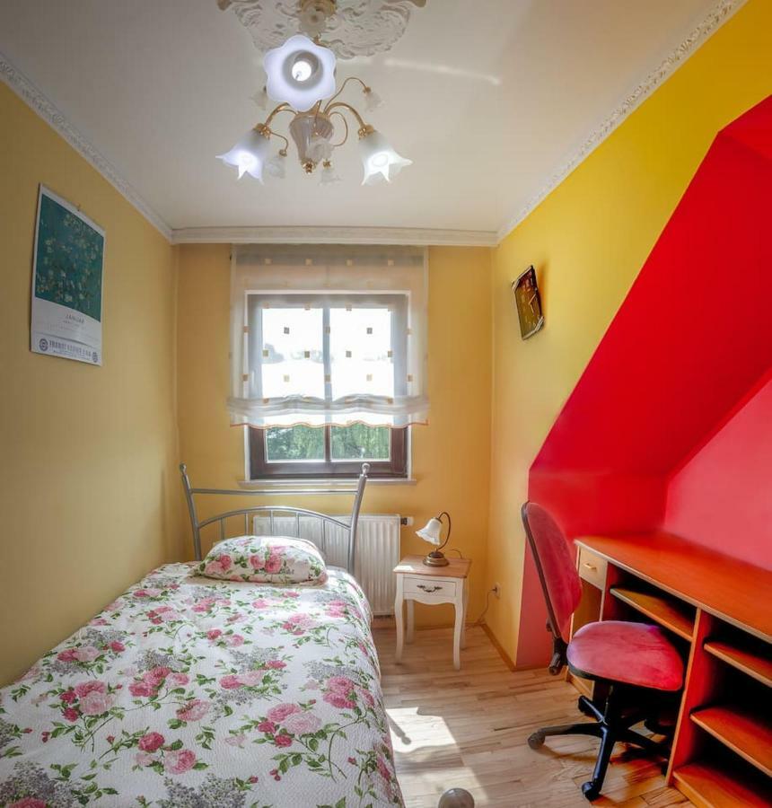 Apartma Ajda Komenda Exterior foto